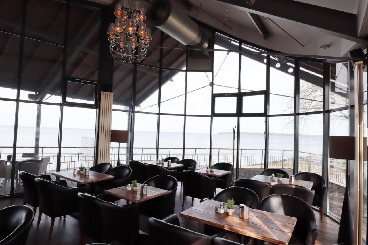 Hotel & Restaurant Utkiek 그라이프스발트 외부 사진
